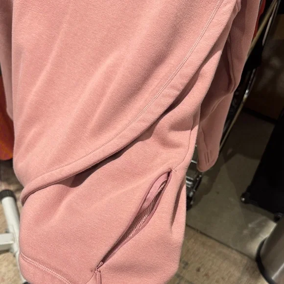 Athleta Soft Pink Fleece pullover XL - Picture 4 of 6